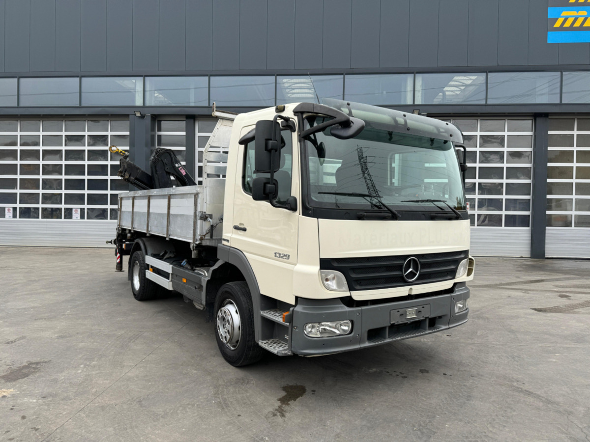 MERCEDES Atego 1329 4x2 Hiab 088-2 - Kravas automašīna pašizgāzējs, Kravas auto ar manipulatoru: foto 4 MERCEDES Atego 1329 4x2 Hiab 088-2 - Kravas automašīna pašizgāzējs, Kravas auto ar manipulatoru: foto 4