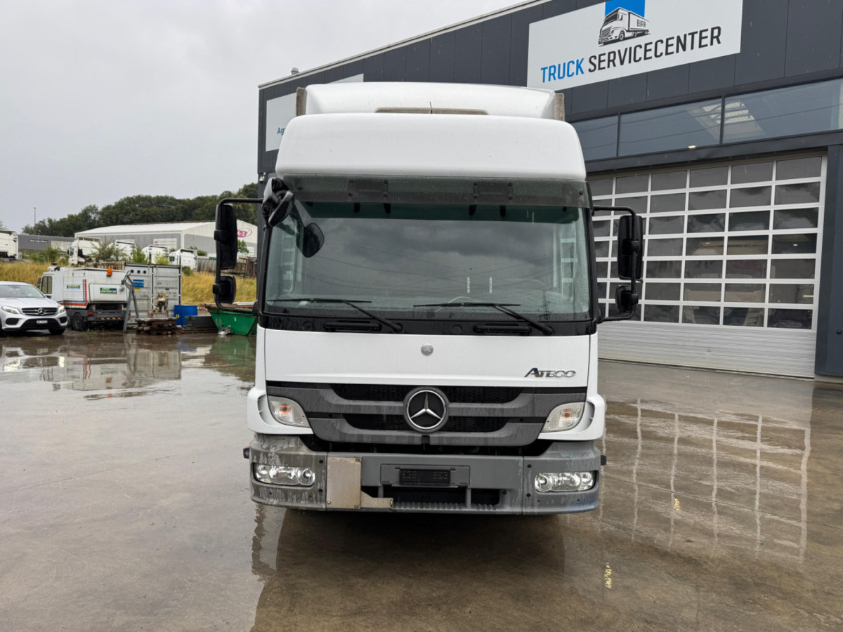 MERCEDES Atego 1529 4x2 - Kravas automašīna ar tentu: foto 2 MERCEDES Atego 1529 4x2 - Kravas automašīna ar tentu: foto 2