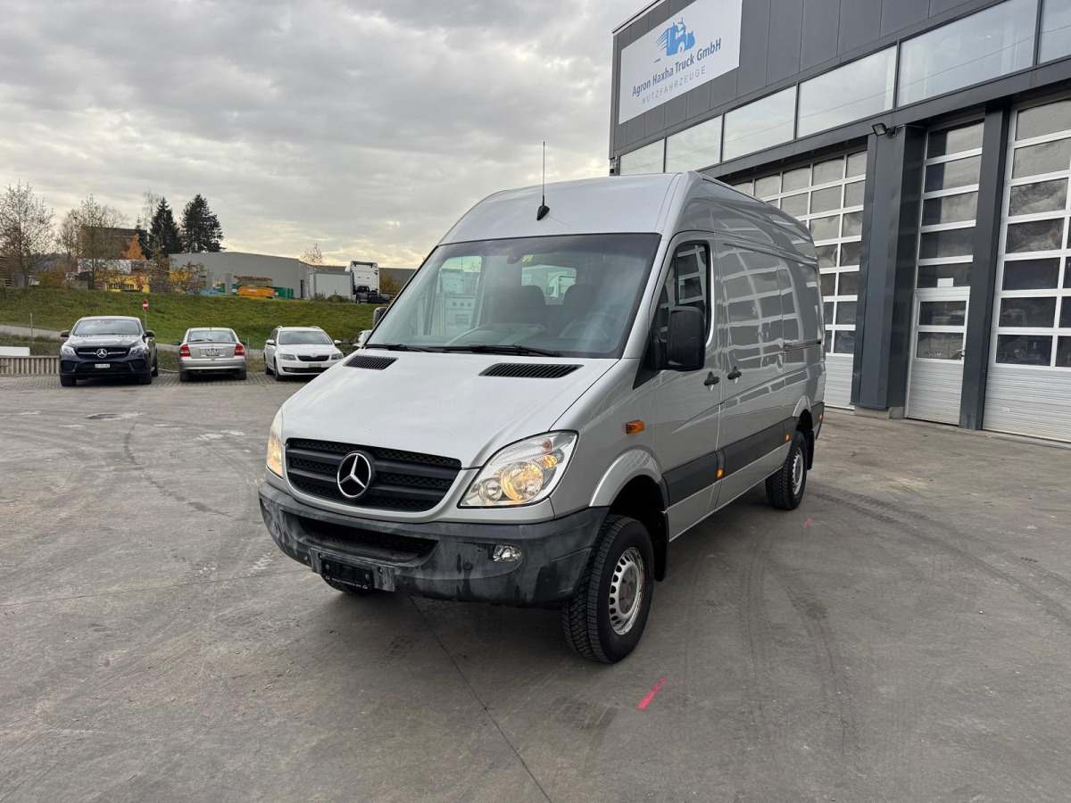 MERCEDES Sprinter 316CDI 4x4 - Kravas mikroautobuss: foto 1 MERCEDES Sprinter 316CDI 4x4 - Kravas mikroautobuss: foto 1