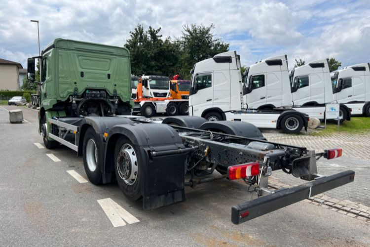 Šasija kravas automašīna Mercedes-Benz Actros 2543 6x2: foto 13