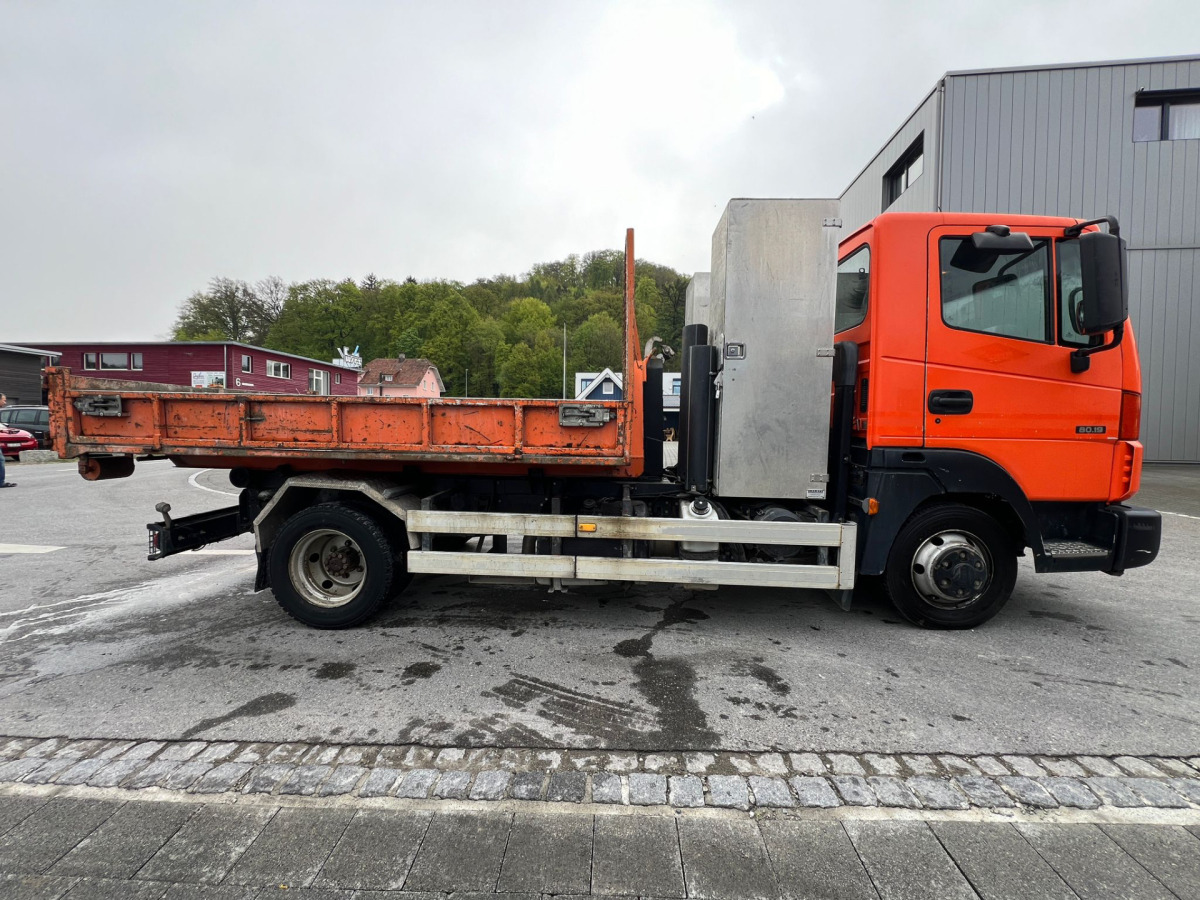 NISSAN Atleon 80.19 4x2 Hooklift - Pacēlājs ar āķi: foto 5 NISSAN Atleon 80.19 4x2 Hooklift - Pacēlājs ar āķi: foto 5