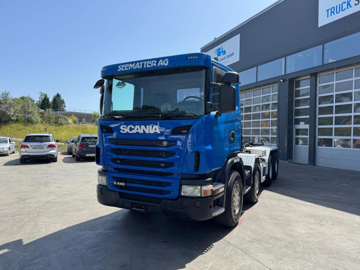 SCANIA G440 8x4 Moser - Pacēlājs ar āķi: foto 1 SCANIA G440 8x4 Moser - Pacēlājs ar āķi: foto 1