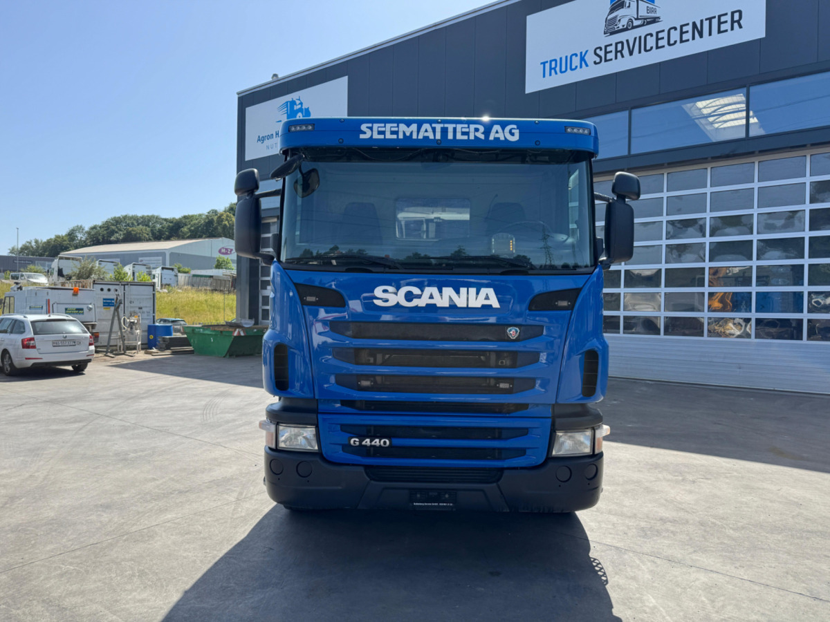 SCANIA G440 8x4 Moser - Pacēlājs ar āķi: foto 2 SCANIA G440 8x4 Moser - Pacēlājs ar āķi: foto 2