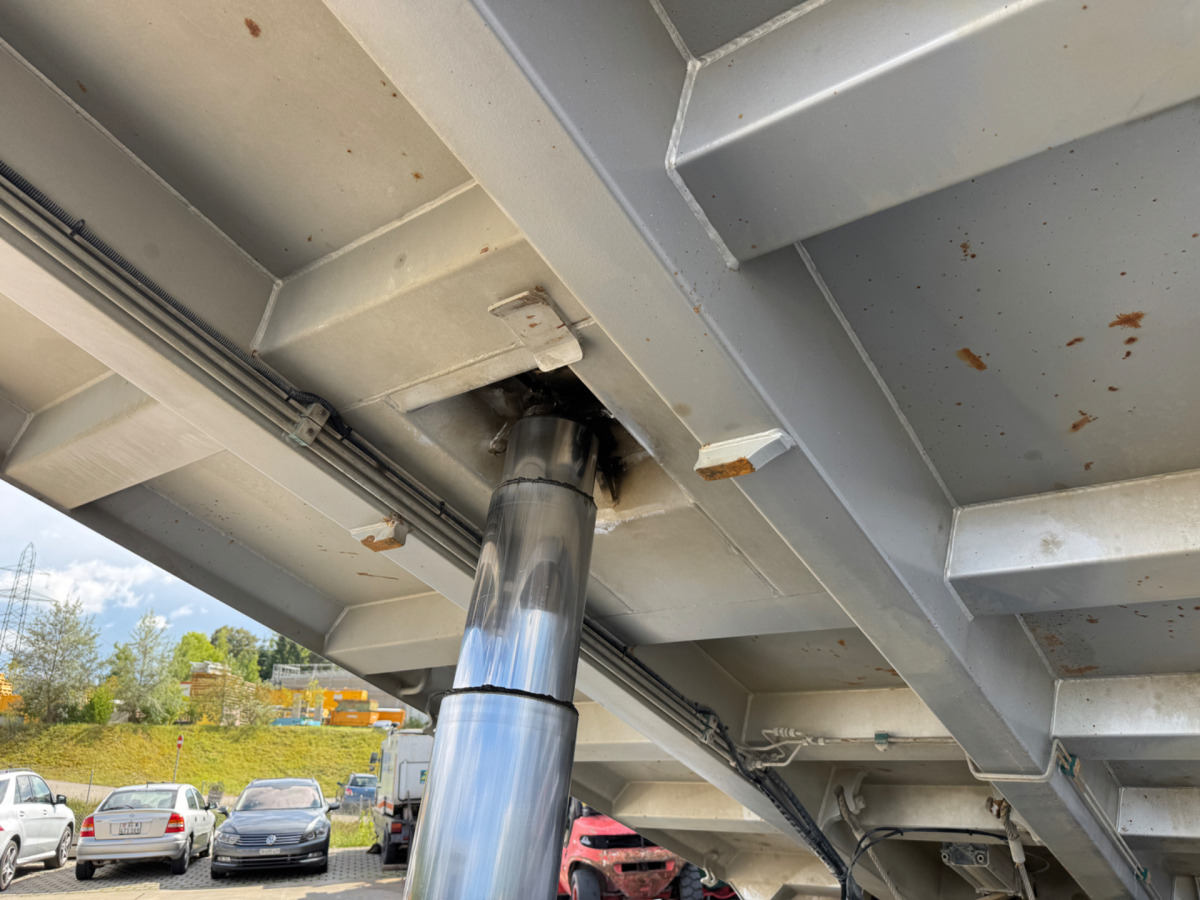 SCANIA G490 10x4 Moser 2S - Kravas automašīna pašizgāzējs: foto 3 SCANIA G490 10x4 Moser 2S - Kravas automašīna pašizgāzējs: foto 3