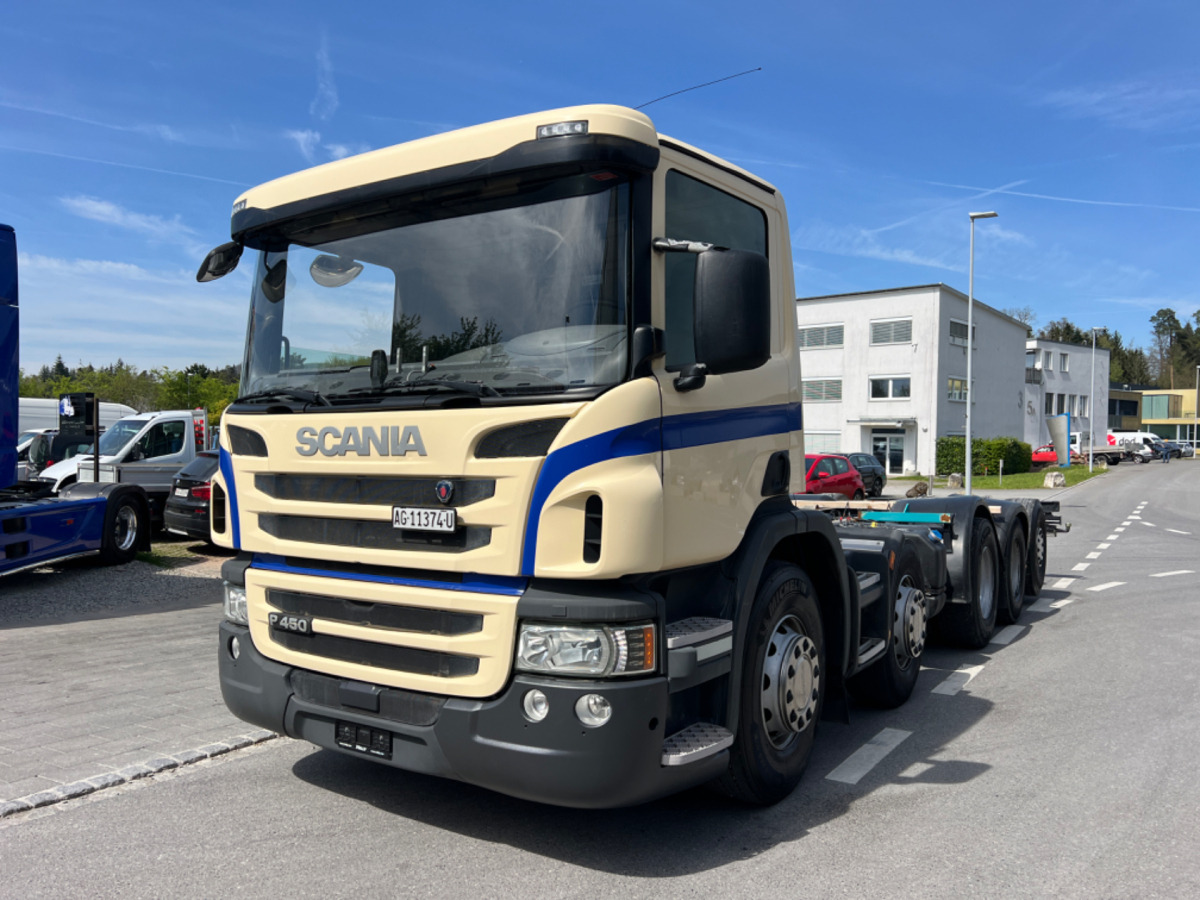 SCANIA P450 10x4 - Šasija kravas automašīna: foto 1 SCANIA P450 10x4 - Šasija kravas automašīna: foto 1