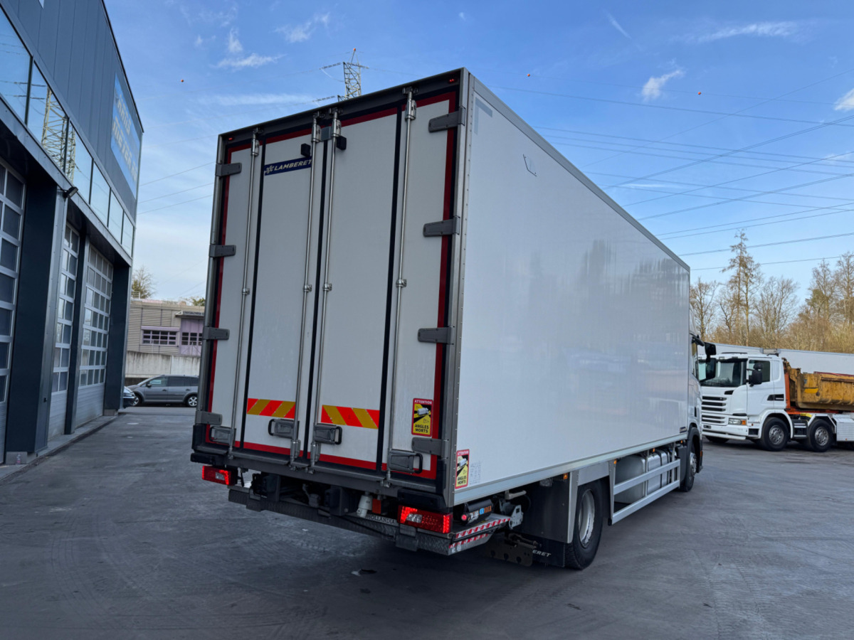 SCANIA R450 4x2 Isotherm - Kravas automašīna ar slēgto virsbūvi: foto 5 SCANIA R450 4x2 Isotherm - Kravas automašīna ar slēgto virsbūvi: foto 5