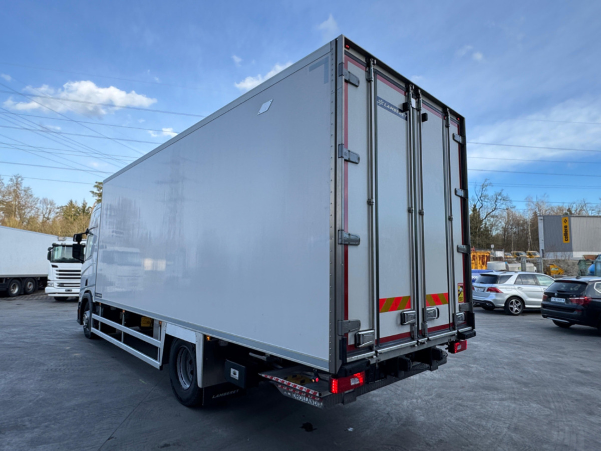Kravas automašīna ar slēgto virsbūvi SCANIA R450 4x2 Isotherm: foto 7