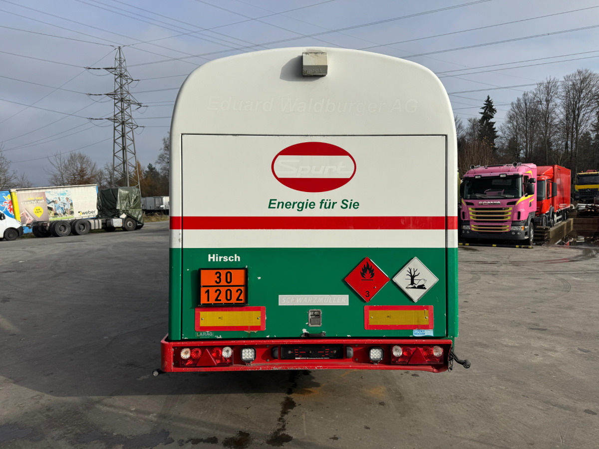 SCHWARZMÜLLER Tank 32'770L 3 Kammern - Puspiekabe cisterna: foto 5 SCHWARZMÜLLER Tank 32'770L 3 Kammern - Puspiekabe cisterna: foto 5