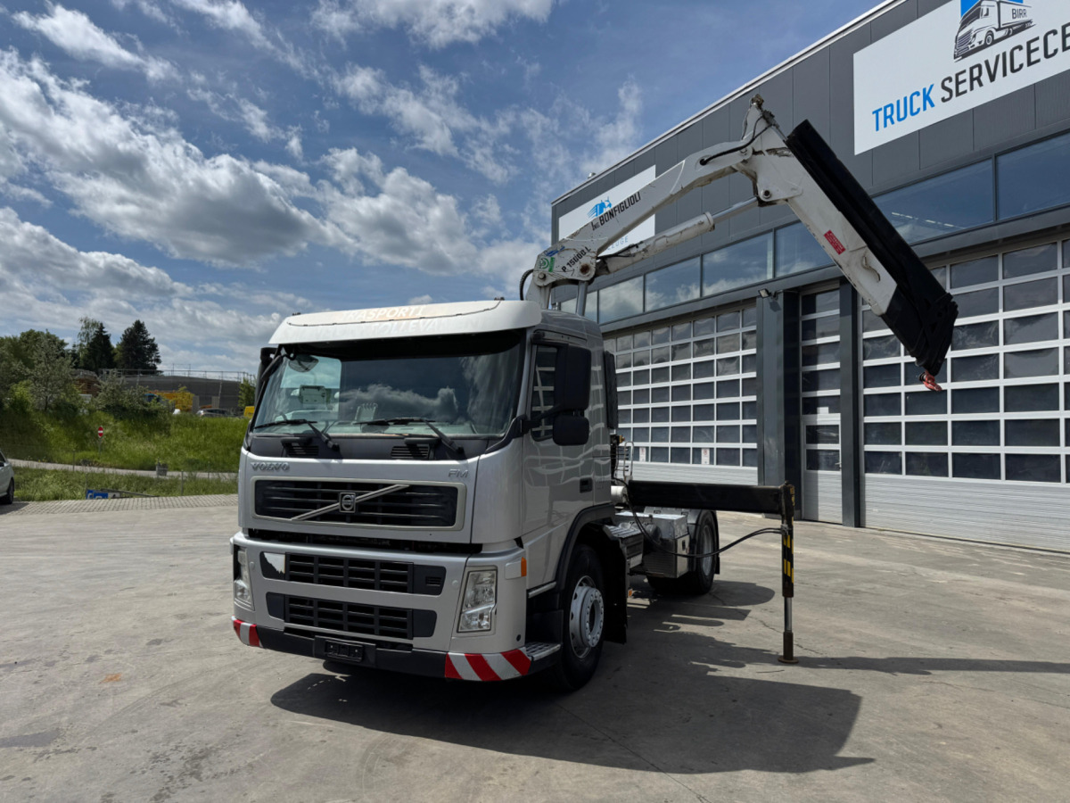 VOLVO FM-400 4x2 Bonfiglioli 15000-4 - Kravas auto ar manipulatoru: foto 1 VOLVO FM-400 4x2 Bonfiglioli 15000-4 - Kravas auto ar manipulatoru: foto 1