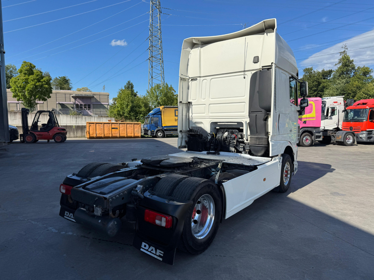 DAF XF460 4x2 - Vilcējs: foto 5 DAF XF460 4x2 - Vilcējs: foto 5
