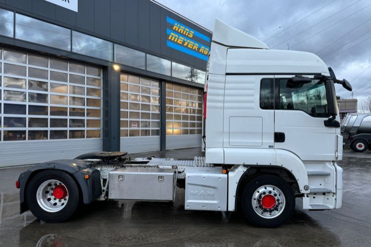 MAN TGS 18.440 ADR Nebenabtrieb Getriebe - Vilcējs: foto 4 MAN TGS 18.440 ADR Nebenabtrieb Getriebe - Vilcējs: foto 4