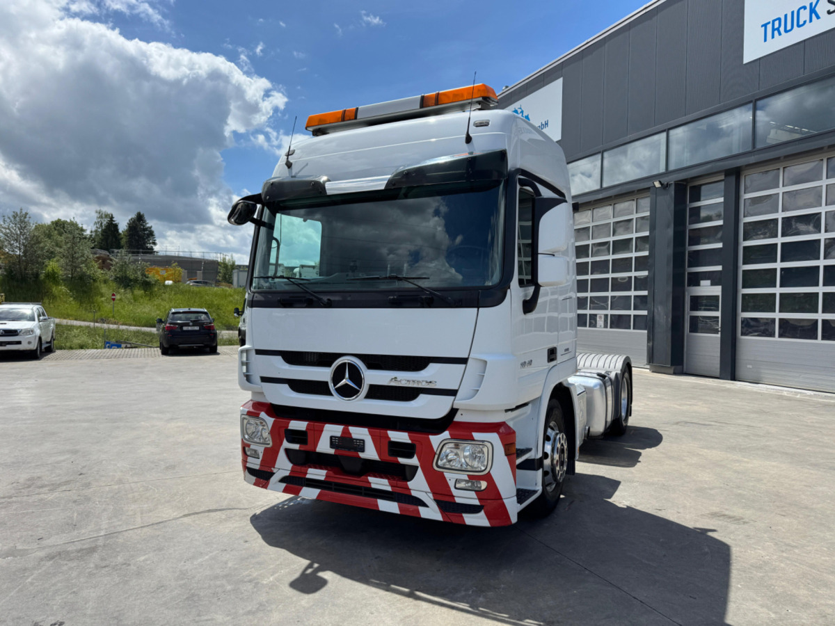 MERCEDES Actros 1848 4x2 - Vilcējs: foto 1 MERCEDES Actros 1848 4x2 - Vilcējs: foto 1