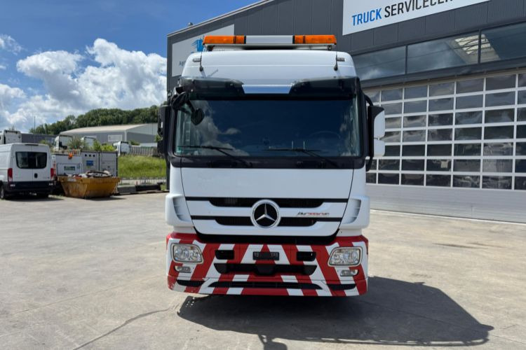 Mercedes-Benz Actros 1848 4x2 - Vilcējs: foto 2 Mercedes-Benz Actros 1848 4x2 - Vilcējs: foto 2