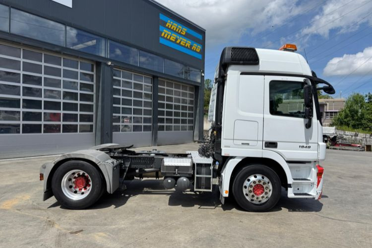 Mercedes-Benz Actros 1848 4x2 - Vilcējs: foto 5 Mercedes-Benz Actros 1848 4x2 - Vilcējs: foto 5