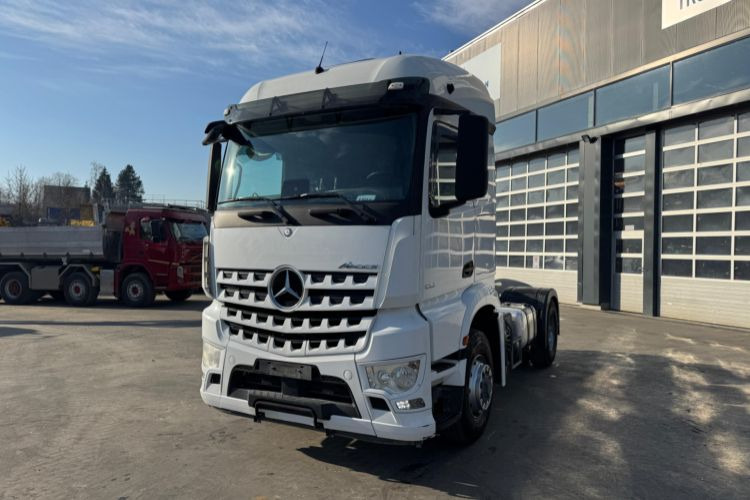 Mercedes-Benz Arocs 1851 4x4H Kipphydraulik - Vilcējs: foto 1 Mercedes-Benz Arocs 1851 4x4H Kipphydraulik - Vilcējs: foto 1