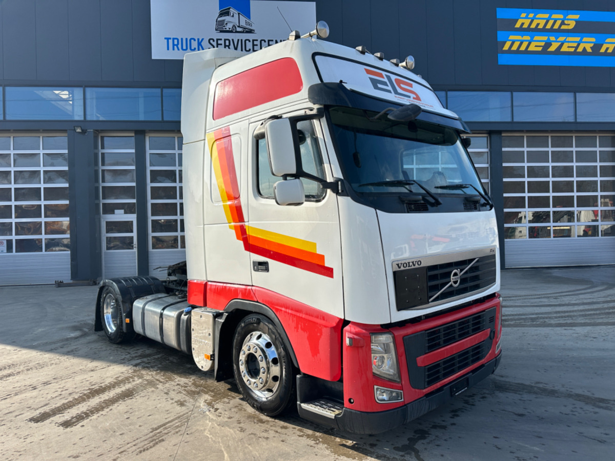 VOLVO FH-420 4x2 Lowdeck - Vilcējs: foto 3 VOLVO FH-420 4x2 Lowdeck - Vilcējs: foto 3