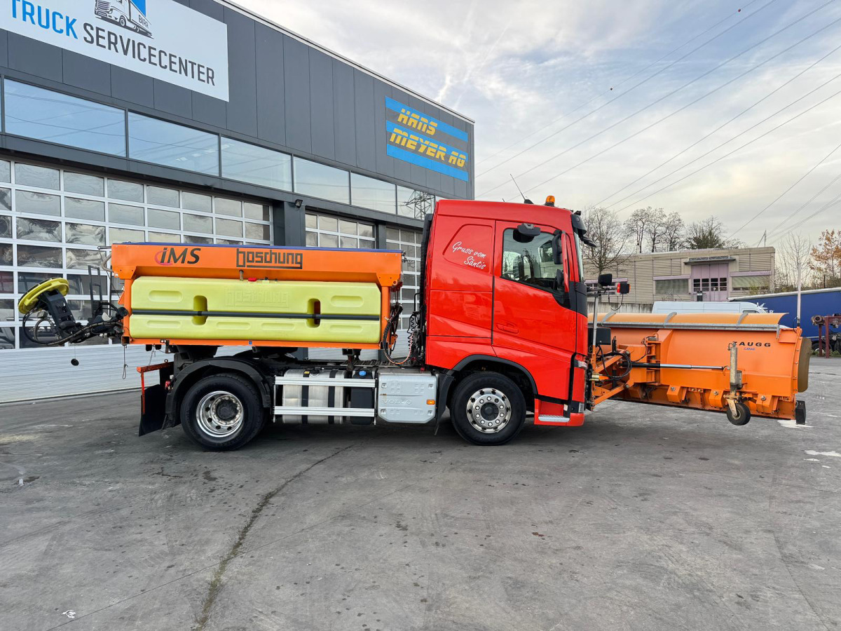 VOLVO FH-460 4x2 Winterdienst/SZM - Vilcējs: foto 3 VOLVO FH-460 4x2 Winterdienst/SZM - Vilcējs: foto 3