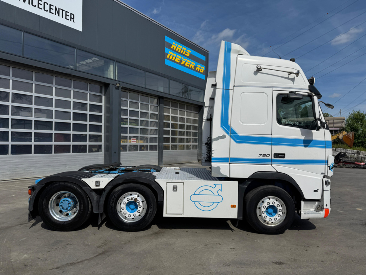 VOLVO FH16-750 6x2 - Vilcējs: foto 4 VOLVO FH16-750 6x2 - Vilcējs: foto 4