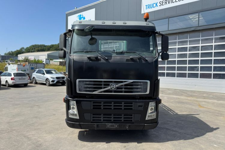 Volvo FH-460 6x2 PK16502-4 - Kravas auto ar manipulatoru: foto 4 Volvo FH-460 6x2 PK16502-4 - Kravas auto ar manipulatoru: foto 4