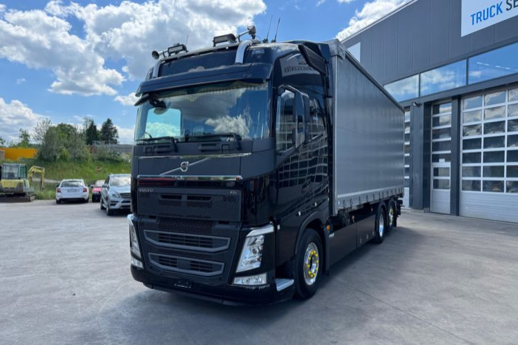 Volvo FH-540 6x2 - Kravas automašīna ar tentu: foto 1 Volvo FH-540 6x2 - Kravas automašīna ar tentu: foto 1