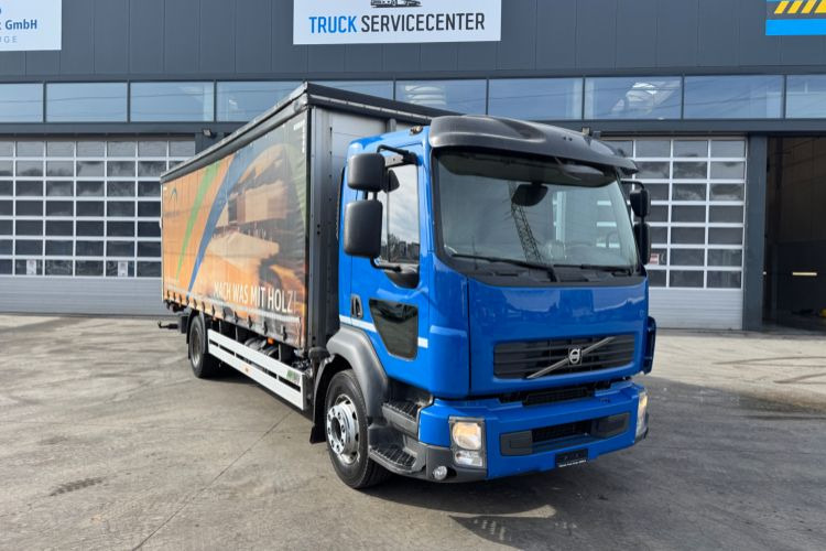 Volvo FLL-290 - Kravas automašīna ar tentu: foto 3 Volvo FLL-290 - Kravas automašīna ar tentu: foto 3