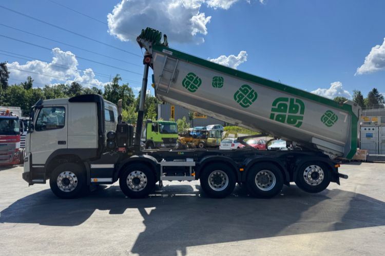 Volvo FMX-460 10x4 Rückwärtskipper - Kravas automašīna pašizgāzējs: foto 2 Volvo FMX-460 10x4 Rückwärtskipper - Kravas automašīna pašizgāzējs: foto 2