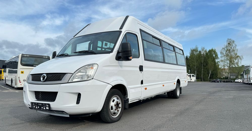 Irisbus Iveco Daily / 23 miejsca / Cena 87000 zł netto - Mikroautobuss, Pasažieru furgons: foto 2 Irisbus Iveco Daily / 23 miejsca / Cena 87000 zł netto - Mikroautobuss, Pasažieru furgons: foto 2