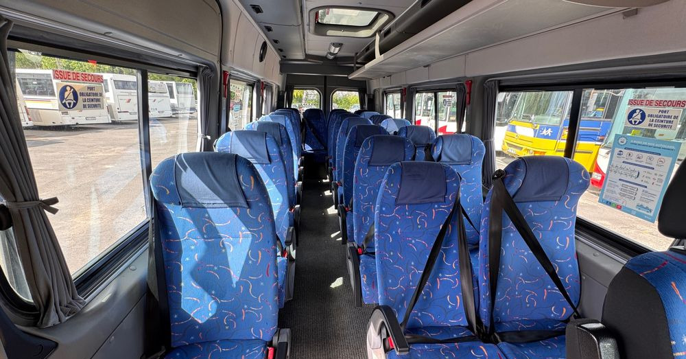 Mikroautobuss, Pasažieru furgons Volkswagen Crafter / KLIMATYZACJA / 23 miejsca / 128000km przebieg !!/ Cena:139000 zł netto: foto 8