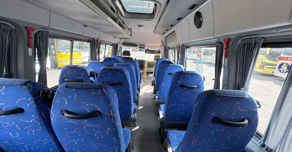 Mikroautobuss, Pasažieru furgons Volkswagen Crafter / KLIMATYZACJA / 23 miejsca / 128000km przebieg !!/ Cena:139000 zł netto: foto 12