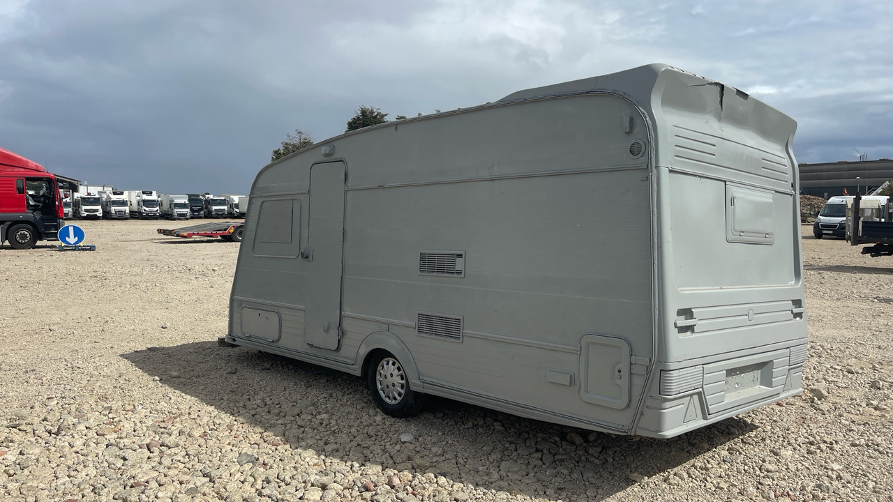 CATERING CARAVAN  - Celtniecības maisītājs: foto 4 CATERING CARAVAN  - Celtniecības maisītājs: foto 4