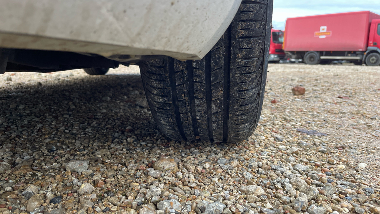 Vieglā automašīna CITROEN GRAND C4 PICASSO 1.6 BLUE HDI 100PS: foto 25 Vieglā automašīna CITROEN GRAND C4 PICASSO 1.6 BLUE HDI 100PS: foto 25