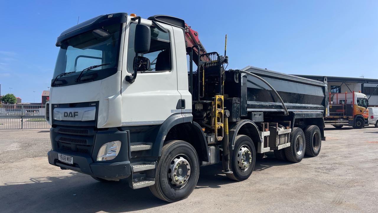 DAF CF 410 - Kravas automašīna pašizgāzējs, Kravas auto ar manipulatoru: foto 2 DAF CF 410 - Kravas automašīna pašizgāzējs, Kravas auto ar manipulatoru: foto 2