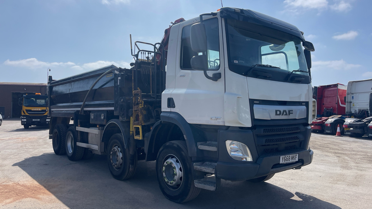 DAF CF 410 - Kravas automašīna pašizgāzējs, Kravas auto ar manipulatoru: foto 1 DAF CF 410 - Kravas automašīna pašizgāzējs, Kravas auto ar manipulatoru: foto 1