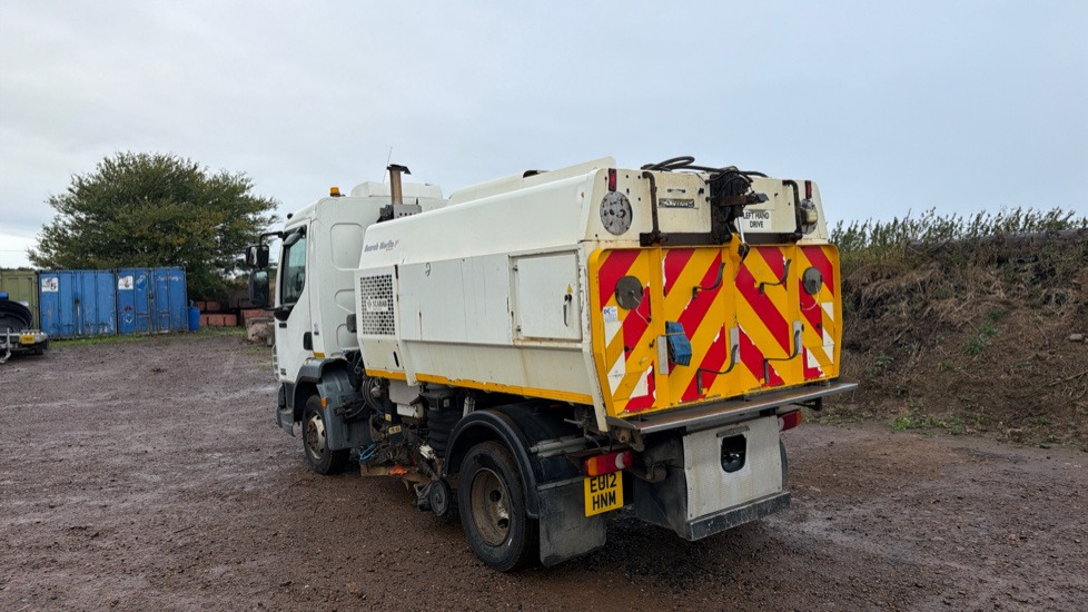 DAF LF 45.160 - Ielu tīrīšanas mašīna: foto 4 DAF LF 45.160 - Ielu tīrīšanas mašīna: foto 4