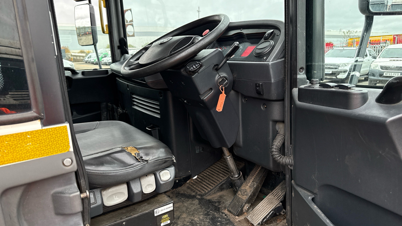 DENNIS ELITE 6 - Atkritumu vedējs: foto 5 DENNIS ELITE 6 - Atkritumu vedējs: foto 5