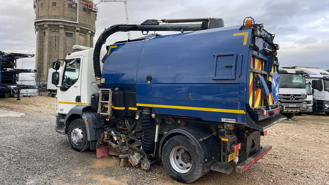 Daf LF 220 - Ielu tīrīšanas mašīna: foto 3 Daf LF 220 - Ielu tīrīšanas mašīna: foto 3