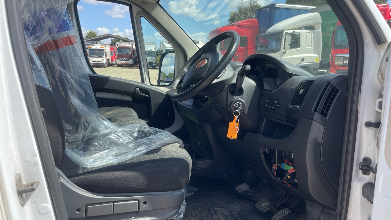 FIAT DUCATO 35 2.3 MULTIJET 140PS - Kravas mikroautobuss: foto 5 FIAT DUCATO 35 2.3 MULTIJET 140PS - Kravas mikroautobuss: foto 5