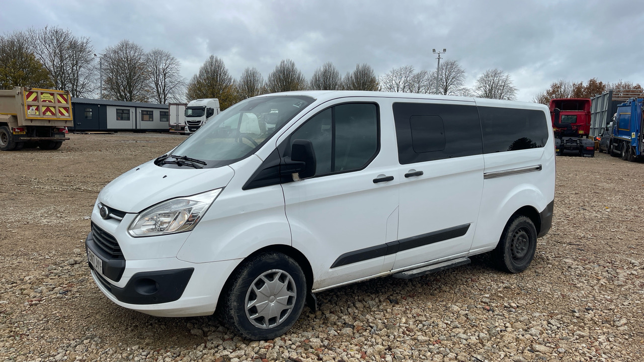 FORD TOURNEO CUSTOM 310 2.0 TDCI 130PS - Mikroautobuss, Pasažieru furgons: foto 2 FORD TOURNEO CUSTOM 310 2.0 TDCI 130PS - Mikroautobuss, Pasažieru furgons: foto 2