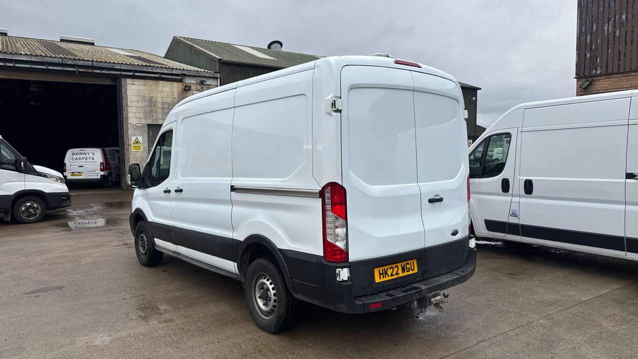 FORD TRANSIT 2.0 EcoBlue 130ps Leader - Kravas mikroautobuss: foto 3 FORD TRANSIT 2.0 EcoBlue 130ps Leader - Kravas mikroautobuss: foto 3