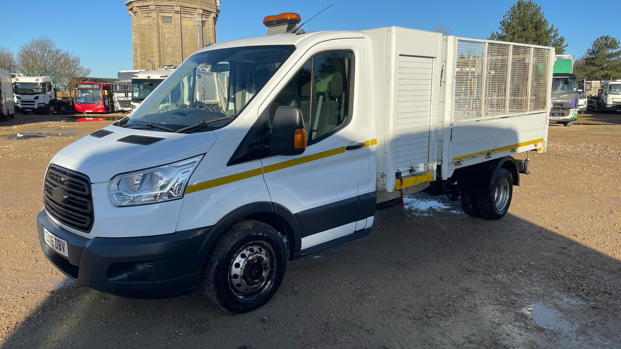 FORD TRANSIT 350 2.2 TDCi 125ps - Komercauto pašizgāzējs: foto 2 FORD TRANSIT 350 2.2 TDCi 125ps - Komercauto pašizgāzējs: foto 2