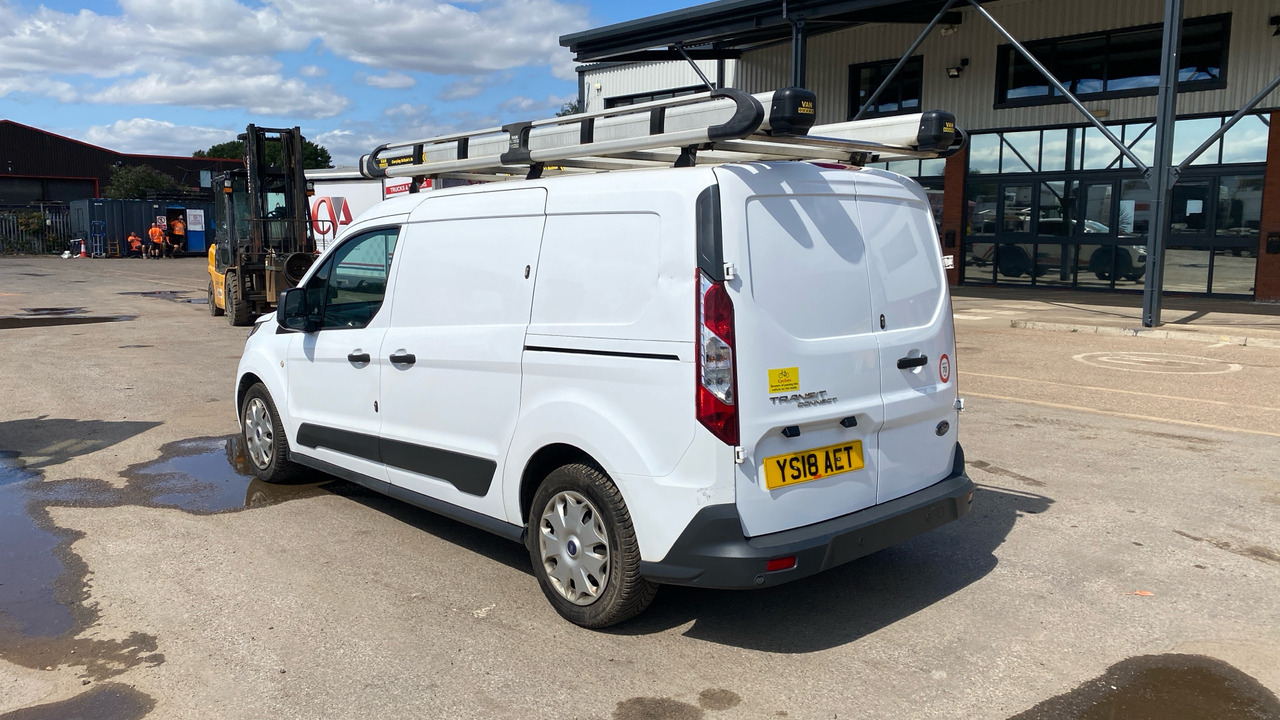 FORD TRANSIT CONNECT 240 1.5 TDCi 100OS - Mazs furgons: foto 4 FORD TRANSIT CONNECT 240 1.5 TDCi 100OS - Mazs furgons: foto 4