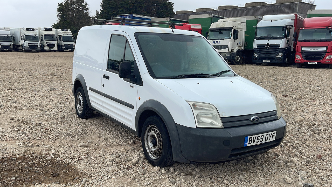 FORD TRANSIT CONNECT TDCI T200 - Mazs furgons: foto 1 FORD TRANSIT CONNECT TDCI T200 - Mazs furgons: foto 1