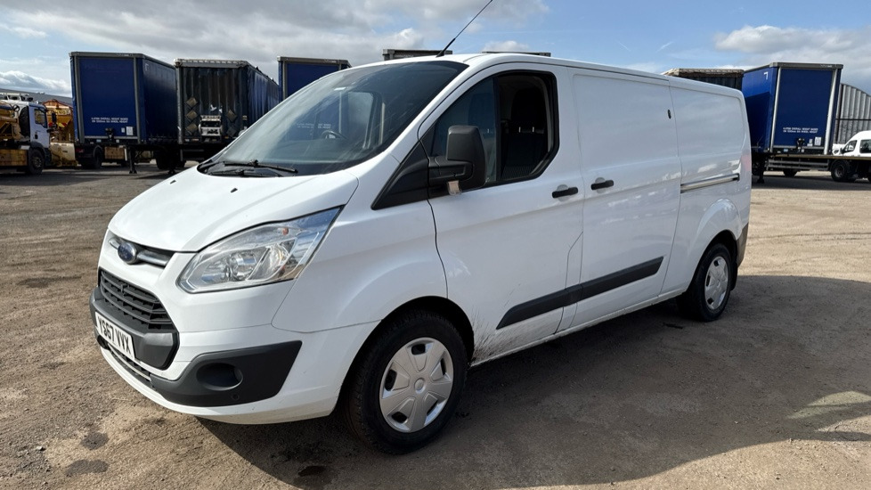 FORD TRANSIT CUSTOM 340 2.0 TDCI 130PS - Mazs furgons: foto 2 FORD TRANSIT CUSTOM 340 2.0 TDCI 130PS - Mazs furgons: foto 2