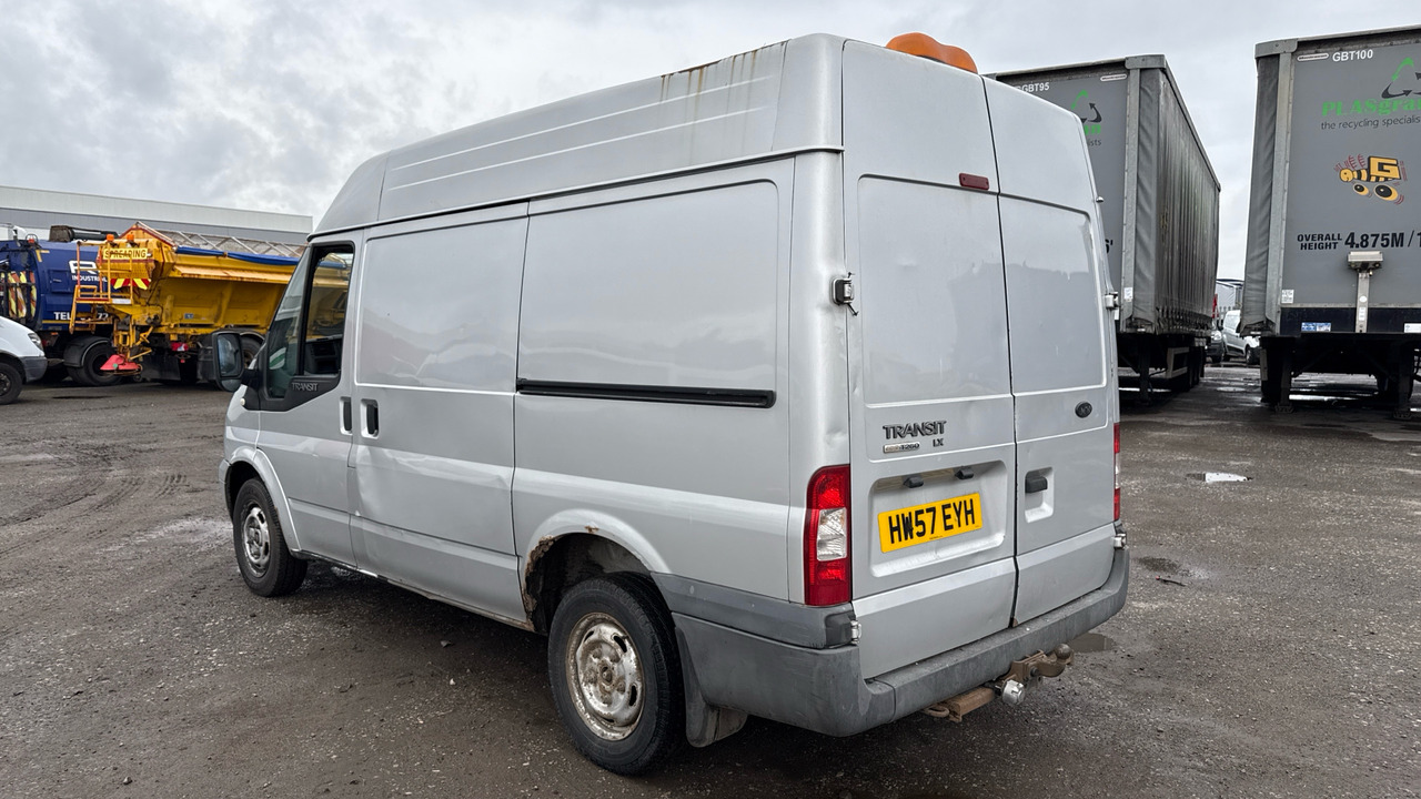 FORD TRANSIT T260 2.2 130PS - Kravas mikroautobuss: foto 3 FORD TRANSIT T260 2.2 130PS - Kravas mikroautobuss: foto 3