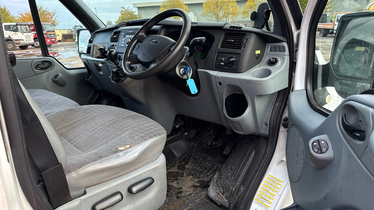 FORD TRANSIT T350 2.2 TDCI 125PS - Kravas mikroautobuss: foto 5 FORD TRANSIT T350 2.2 TDCI 125PS - Kravas mikroautobuss: foto 5