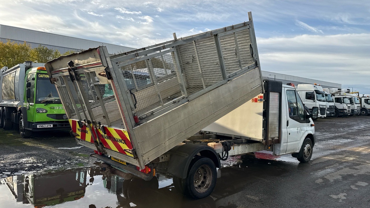 FORD TRANSIT T350 TDCi 100ps - Komercauto pašizgāzējs: foto 4 FORD TRANSIT T350 TDCi 100ps - Komercauto pašizgāzējs: foto 4