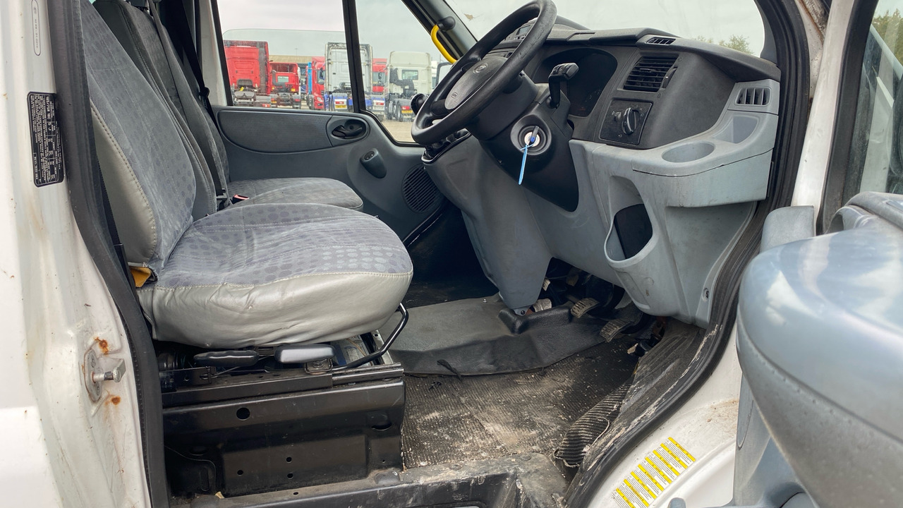 FORD TRANSIT T430 2.2 TDCI 135PS - Mikroautobuss, Pasažieru furgons: foto 5 FORD TRANSIT T430 2.2 TDCI 135PS - Mikroautobuss, Pasažieru furgons: foto 5