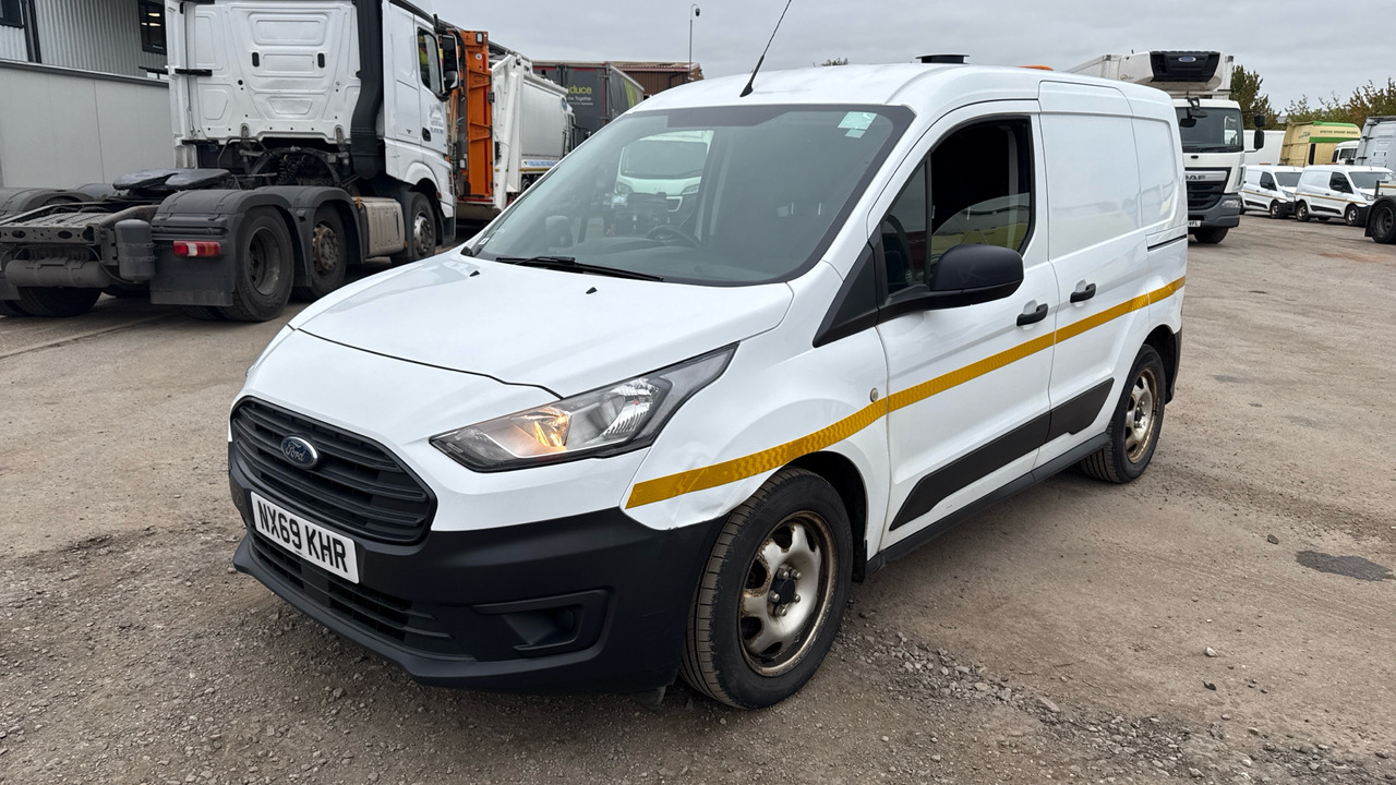 Ford Transit Connect 200 1.5 EcoBlue 75ps - Mazs furgons: foto 2 Ford Transit Connect 200 1.5 EcoBlue 75ps - Mazs furgons: foto 2