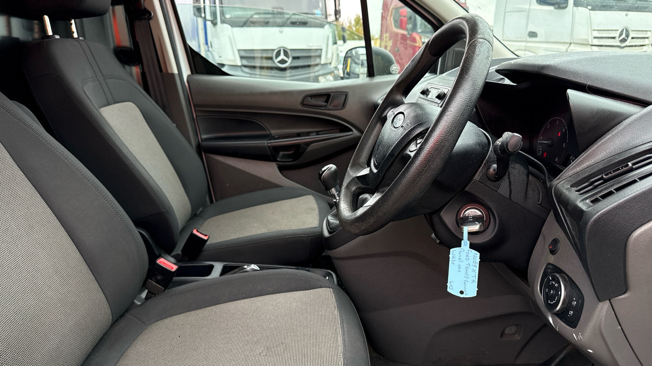 Ford Transit Connect 200 1.5 EcoBlue 75ps - Mazs furgons: foto 5 Ford Transit Connect 200 1.5 EcoBlue 75ps - Mazs furgons: foto 5