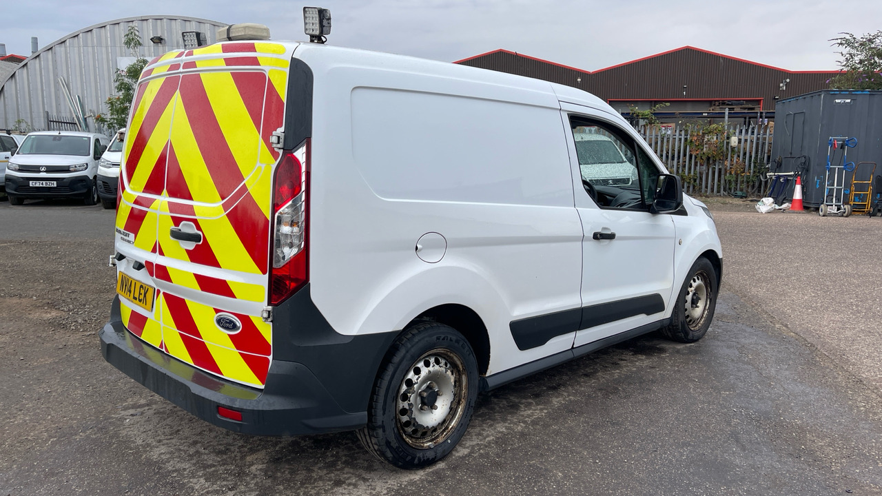 Ford Transit Connect 220 1.6 TDCi 75PS - Mazs furgons: foto 4 Ford Transit Connect 220 1.6 TDCi 75PS - Mazs furgons: foto 4